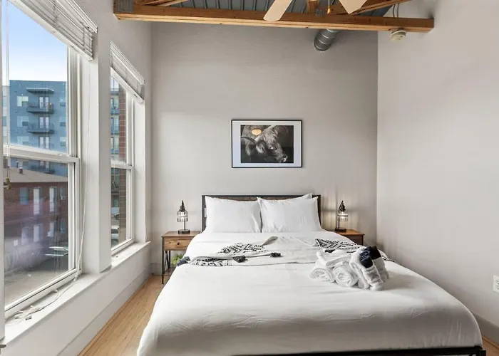 Intimate 2bd With Unique Style In The Heart Of Fortworth *